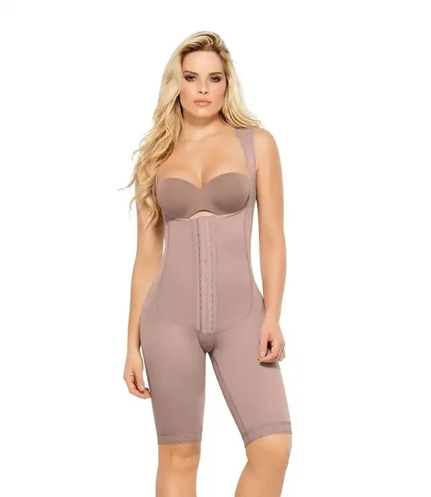 FemmeBonita Full Body Shaper Corset in beige – side view, Colombian faja full body corset shapewear